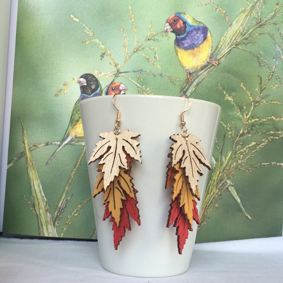 Maple Leaves in Fall Color Dangle Earrings - Picture 4 of 9